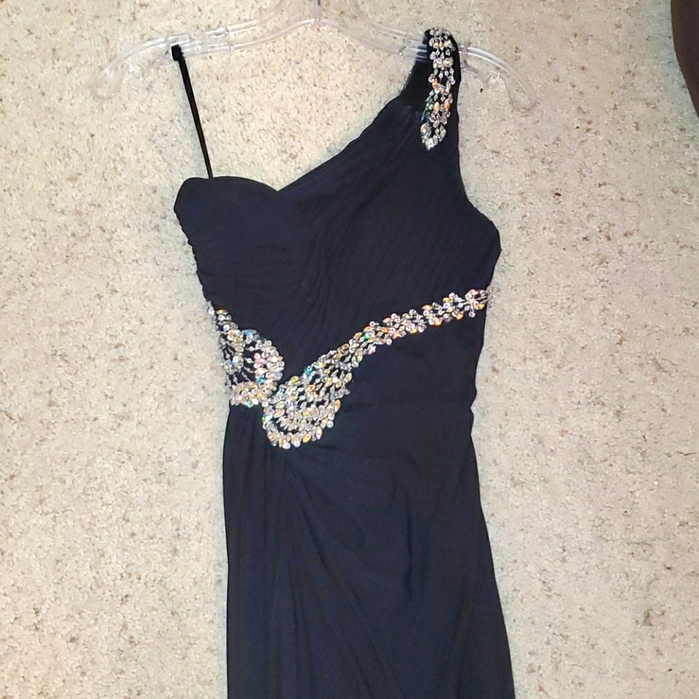 Juliet Fashion MileX Black One Shoulder Prom Dress